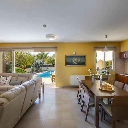 Villa Anthea 12 Larnaca