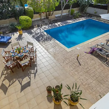 Anthea 12 * Larnaca
