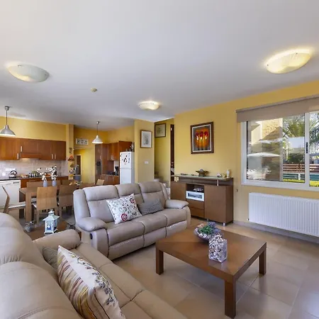 Anthea 12 * Λάρνακα