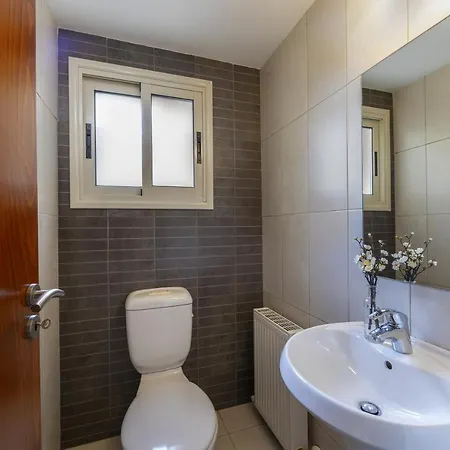 Anthea 12 * Larnaca